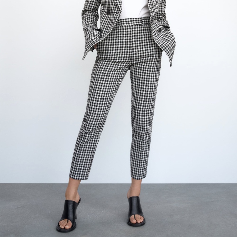 Zara Black and White Checkered Ankle Pants